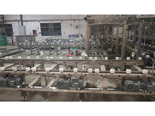 全自動裝卸籠技術引領行業變革：高效智能解決方案助力食品飲料產業升級
